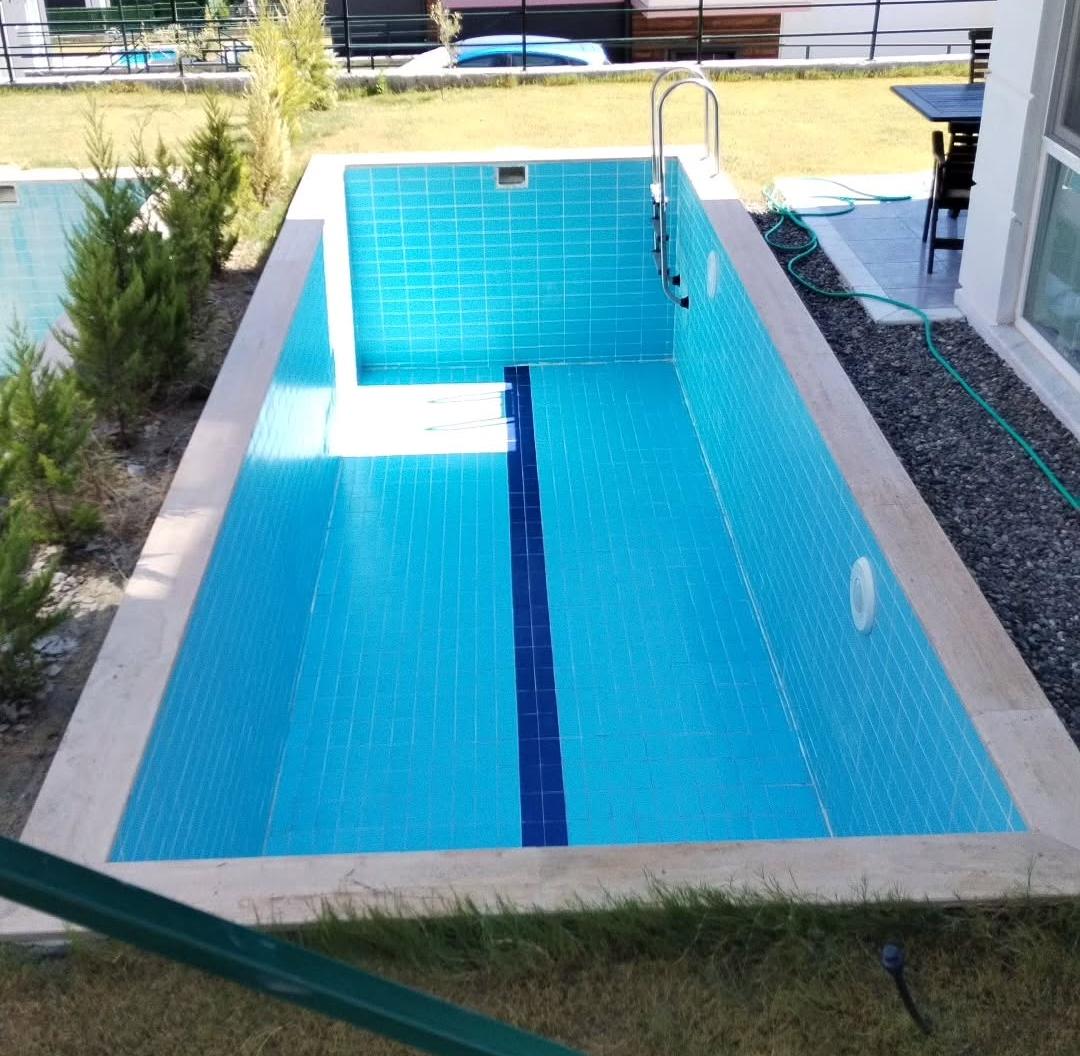 Ada Pool Garden Cleaning 